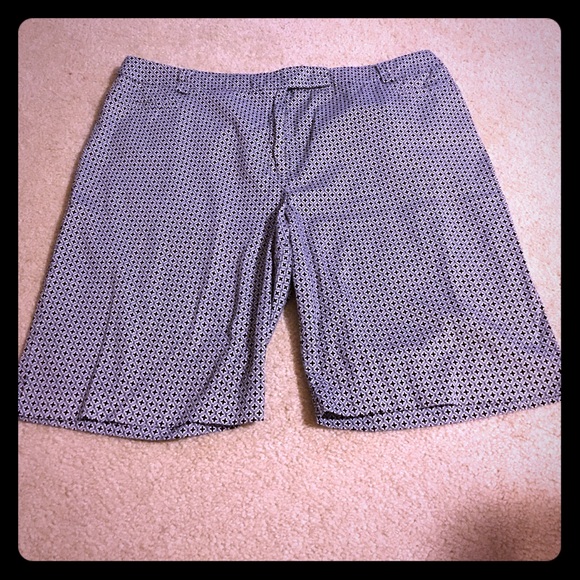 🆑George Bermuda! - Picture 3 of 8